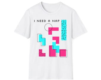 Jag behöver en tupplur T-shirt | Låg batteritid Sömn Humor T-shirt