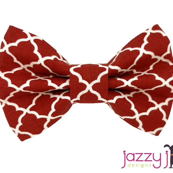 Cranberry Maroon Trellis Quatrefoil Dog Bow Tie