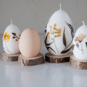 Easter Egg Candle With Real Flowers, Natural Pressed Flowers Housewarming Decor image 4
