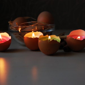 Easter Egg Candles Real Eggshells Candles Set Of 10 Vegetable Wax Candles Easter Table Decor Eco friendly Home Decor Easter Gift image 4