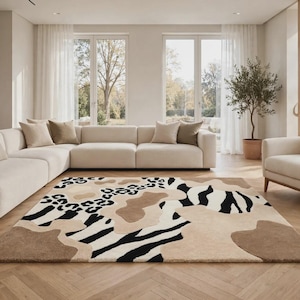 Tappeto in lana trapuntato a mano con stampa animalier astratta – Tappeto patchwork safari