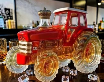 Juego de decantador de whisky con forma de tractor, regalo para amantes de la granja, botella de vidrio con forma de tractor y vasos, decoración rústica para bar, regalo único para los amantes del whisky.