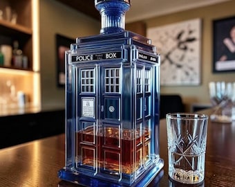 Juego de decantador de whisky con forma de cabina telefónica, botella de licor de vidrio creativa, decoración de bar vintage, regalo único de whisky escocés y bourbon para hombres, artículos de bar para el hogar