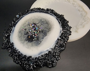 6" Druzy Edge Silicone Coaster Mold - Resin Art