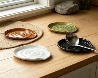 Nordic Ceramic Spoon Rest Vintage Kiln Glazed Spoon Holder Rustic Kitchen Counter Decor Multifunction Utensil Rest