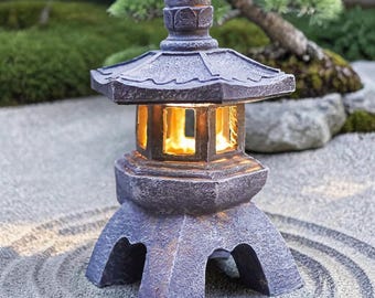 Lanterna solare giapponese da giardino, lampada da esterno a pagoda in pietra, decorazione per giardino zen, luce a LED per vialetti, ornamento da giardino in stile asiatico