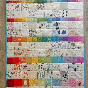 Northern Stripes Quilt Pattern - Baby Quilt, I-Spy, Beginner, Fussy Cut, Scrappy, Ombre, Gradient, Low Volume, Patchwork, Rainbow, Easy, PDF