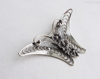 Sterling silver butterfly brooch pin- Vintage Antique- Beau Sterling- Filigree- Flower Body- CUTE- Sign of Rebirth New Birth- mid century