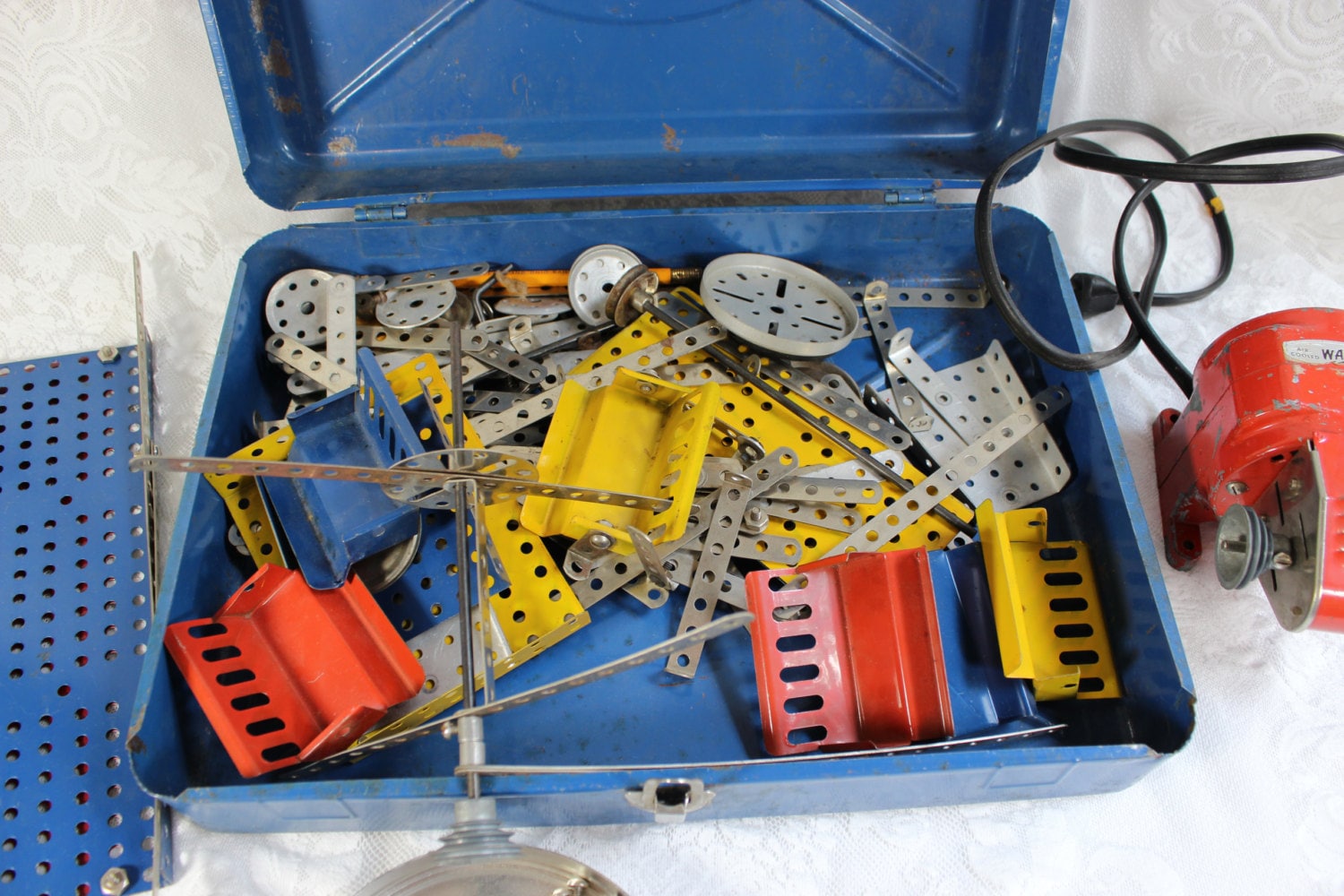 Erector Set Antique/ Vintage Metal Building Toy with working | Etsy