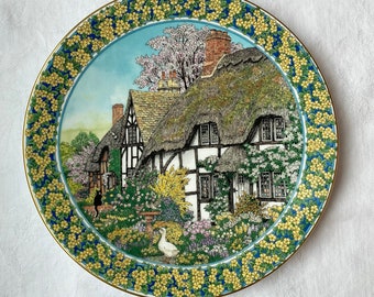 Worcester April Cottage Gardens by Sue Scullard, Royal Worcester Salad Plate, Fine Bone China, Made in England, 8-1/2 inch, 1991 Vintage