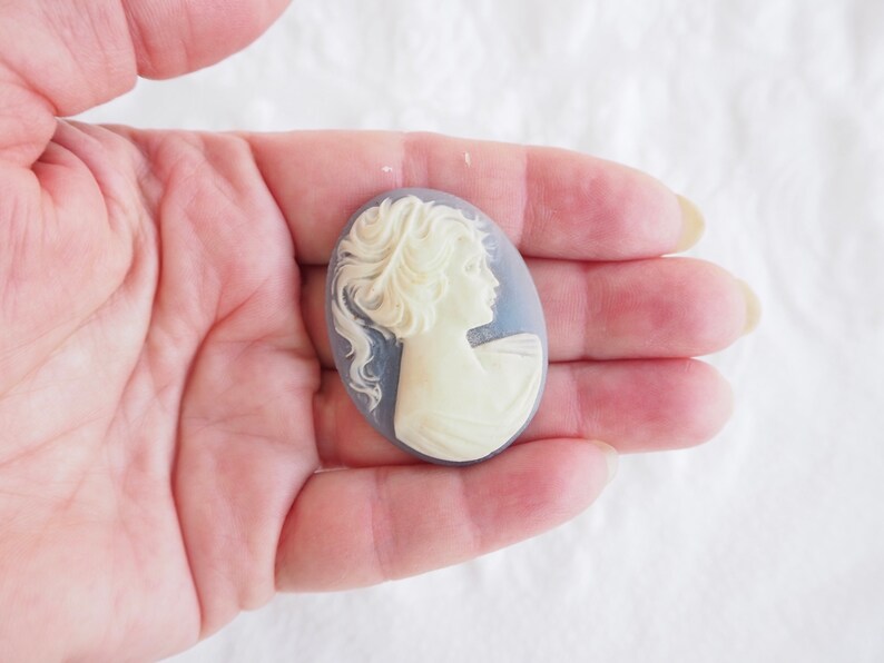 Set of three Oval Unfinished Jewelry Supply Wedgwood Blue-Sailing Ship Harbor-Pink Purple Rose Floral Resin Cameo Cabochon 30 by 40 mm