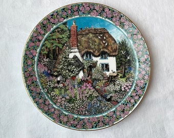 Devonshire Cobb June Cottage Gardens by Sue Scullard, Royal Worcester Salad Plate, Fine Bone China, Made in England, 8.5 inch, 1991 Vintage