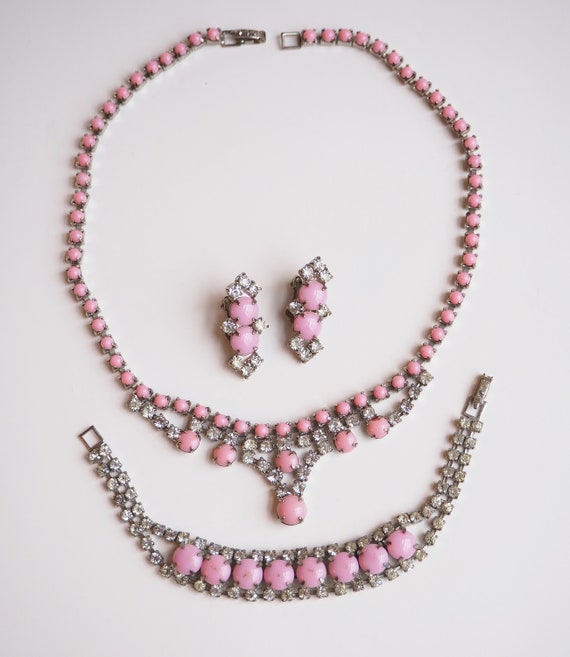 Pink Milk Glass Rhinestone Parure Jewelry Set- Ne… - image 2