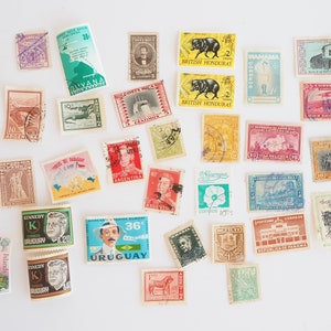 South America Stamp Collection- Vintage- 34 Stamps!- Nicaragua, Panama, Guyana, Costa Rica, Peru, Argentina, Honduras, Uruguay, Falkland Isl