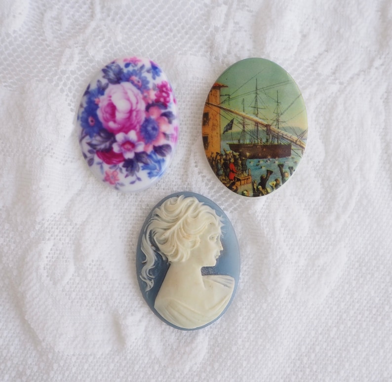Set of three Oval Unfinished Jewelry Supply Wedgwood Blue-Sailing Ship Harbor-Pink Purple Rose Floral Resin Cameo Cabochon 30 by 40 mm