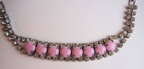 Pink Milk Glass Rhinestone Parure Jewelry Set- Ne… - image 8