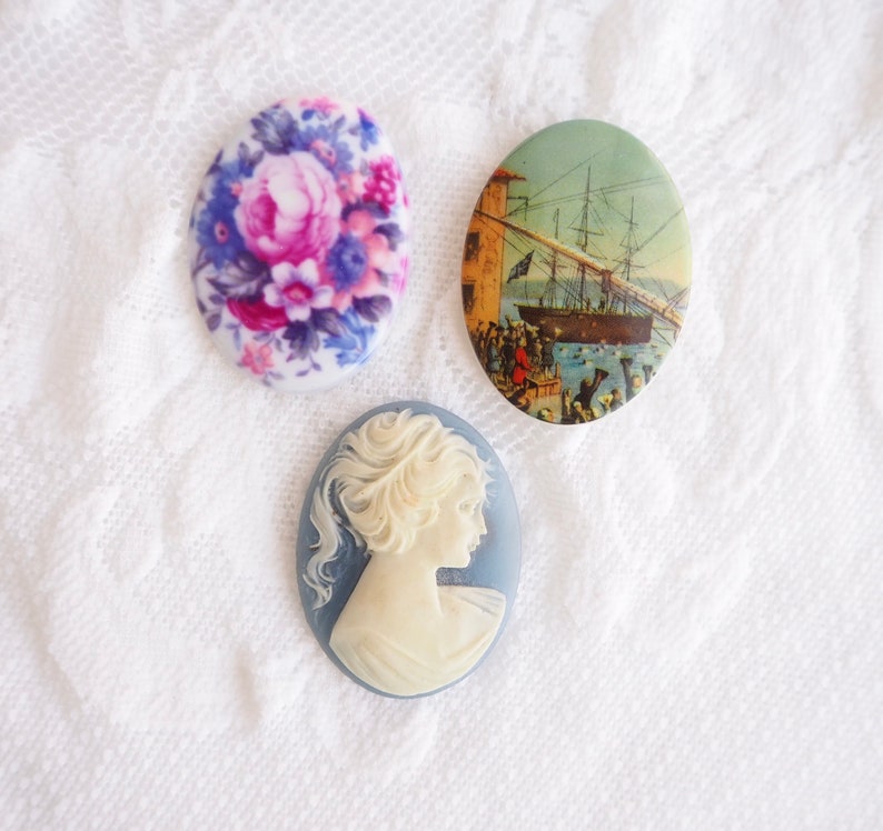 Set of three Oval Unfinished Jewelry Supply Wedgwood Blue-Sailing Ship Harbor-Pink Purple Rose Floral Resin Cameo Cabochon 30 by 40 mm