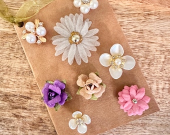 Floral Rhinestone Magnetic Wine Charms – Set of 8 Drink Markers