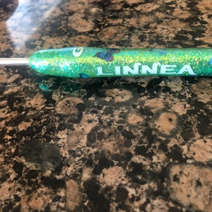 Personalized resin Crochet hooks