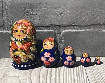 Nesting Doll Strawberry  Nesting  Babushka Doll Set of 5 Sale