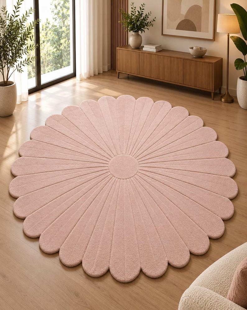 Handmade Flower Scalloped Rug, Mauve Blush Pink Round Carpet, Girly Bedroom Decor