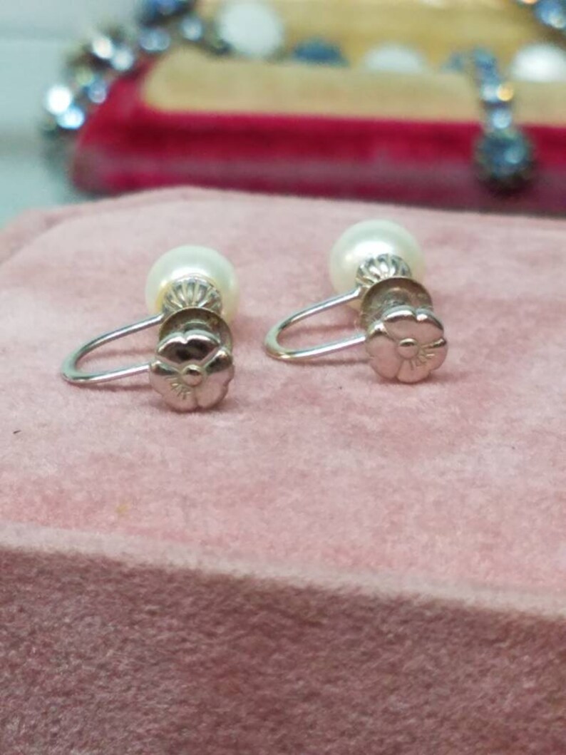 Vintage 14K White Gold Pearl Earrings