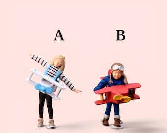 Miniature Figure Handpaint Children Play Scale 1/64 or Scale H0 1/87 for diecast or diorama