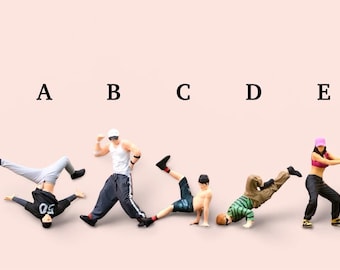 Miniature Figure Handpaint Street Dancer Scale 1/64 or Scale H0 1/87 for diecast or diorama