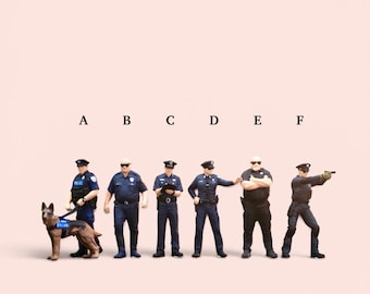 Miniature Figure Police Cop Scale 1/64 or Scale H0 1/87 for diecast or diorama