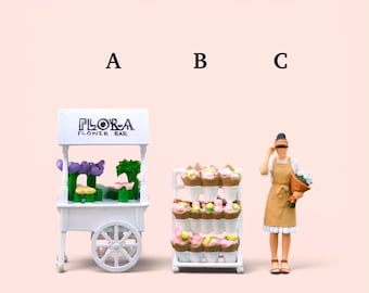 Miniature Figure Handpaint Flower Seller Scale 1/64 or Scale H0 1/87 for diecast or diorama