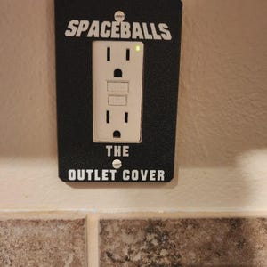Space Balls Inspired Outlet-omslag