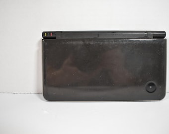 Nintendo UTL-001 DSi XL Bronze Handheld System - Bronze Tested - No Charger
