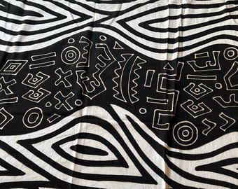 Authentic Bogolan Mudcloth Textile from Mali: Handwoven & Naturally Dyed Lightweight Cotton Fabric