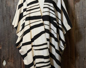 Hand Dyed Mudcloth Kimono: Boho Chic Wearable Art, Hand Painted Fabric