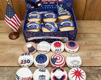 Fête de l'indépendance des États-Unis, édition limitée, boîte aveugle de dumplings Freedom à rebond lent, drapeau national / éléments de feux d'artifice, dumplings Liberty