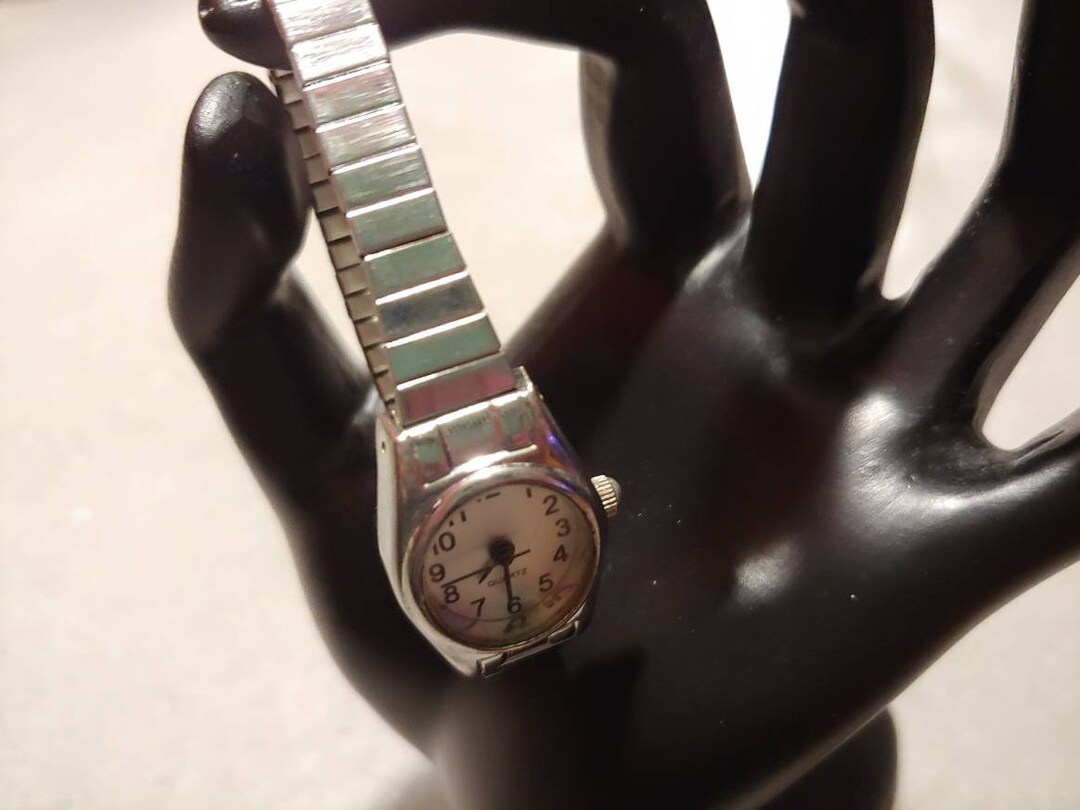 Vintage Japan Movement Ladies Stretch Band Wrist Watch - Etsy