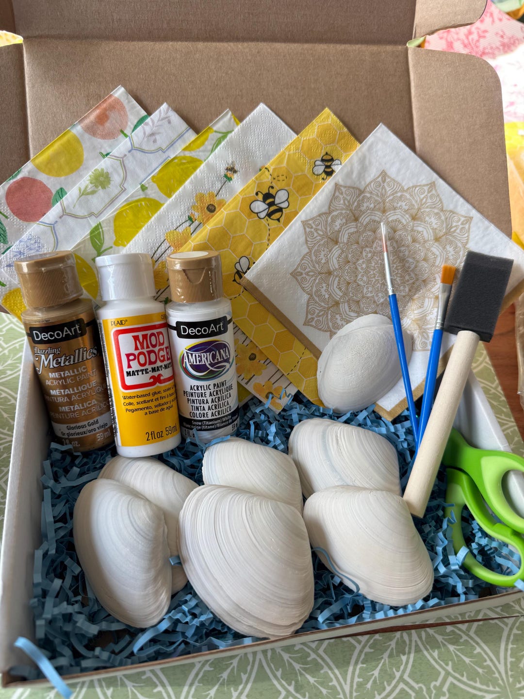 Clam Shell Crafts DIY Clam Shell Craft Kit: Yellow Decor, Decoupage Napkin Art (6 Shells ...