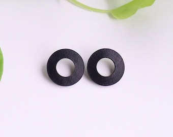 Black leather hoop stud earrings | Black donut earrings | Repurposed Veg-tan leather | Urban chic style | Hypoallergenic