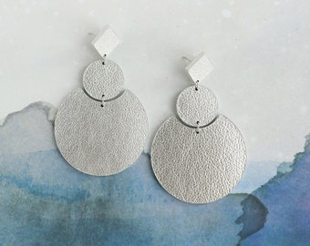 Large geometric silver leather earrings | Silver statement earrings | Oversize earrings | Modern Wedding jewelry | Hypoallergenic