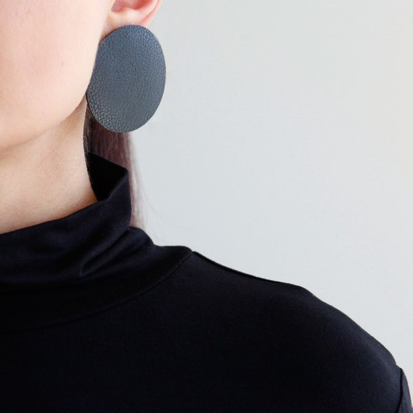 Large black leather disc stud earrings | Big black circle earrings | Geometric statement earrings | Hypoallergenic