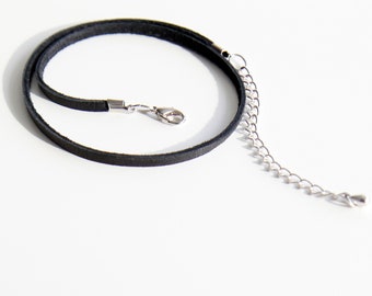 Skinny Black Leather Choker Necklace 