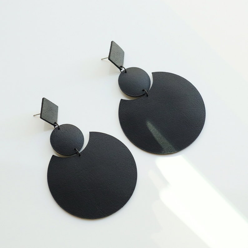 Large black geometric leather earrings Oversized earrings Black statement earrings Hypoallergenic image 2