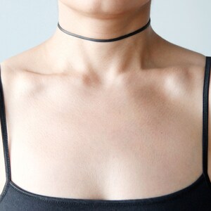 Skinny black genuine leather choker necklace | Minimalist goth basic choker | Made to size | Hypoallergenic | Stainless steel clasp