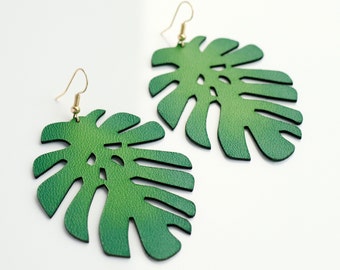 Pendientes grandes de cuero con forma de hoja de monstera / Joyería de plantas tropicales / Hipoalergénicos
