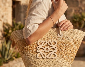 Bolso de paja | Bolso de playa tejido | Bolso de verano estilo boho | Bolso de vacaciones para mujer | Bolso de lujo de paja natural con emblema decorativo icónico