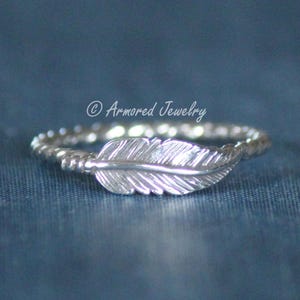 Sterling Silver Feather Rope Ring, Sterling silver Feather jewelry, Stacking Stacker ring, Dainty feather ring, silver statement ring