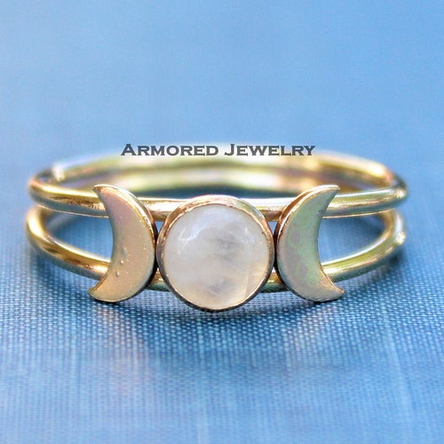 Triple Goddess Ring Gold Moon Ring Moon Phase Ring Crescent