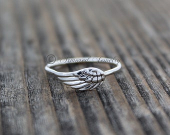 Angel Wing Ring 4, Sterling Silver Angel feather wing ring, Delicate ring, Dainty angel ring, Simple ring, Religious jewelry, feather ring