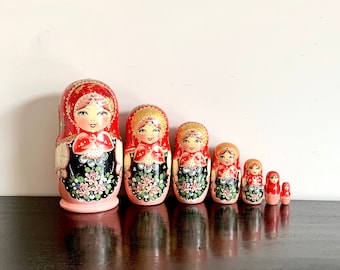 Vintage Matryoshka Dolls Set of 7 Pink & Red Ornate Russian Nesting Dolls 7.5" size Vintage Hand Painted Signed Doll Set