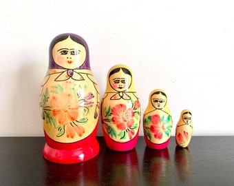 Set of 4 Matryoshka Dolls Vintage 1961 Wood Nesting Dolls w/ Original Label Small Painted Russian Dolls 4.75" size